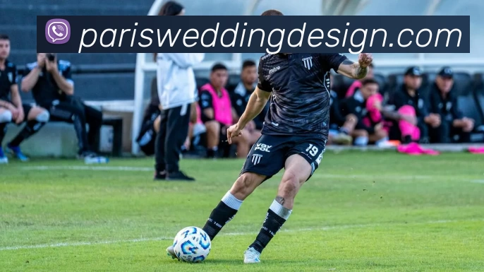 欧洲杯直播平台分布与转播安排解读 影响观众观赛渠道与付费选择